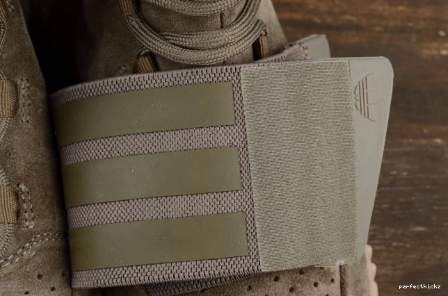 Brown Light BY2456 Boost Yeezy 750 adidas 0727